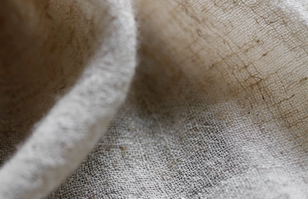 Cara Mencuci Pakaian Linen dengan Betul